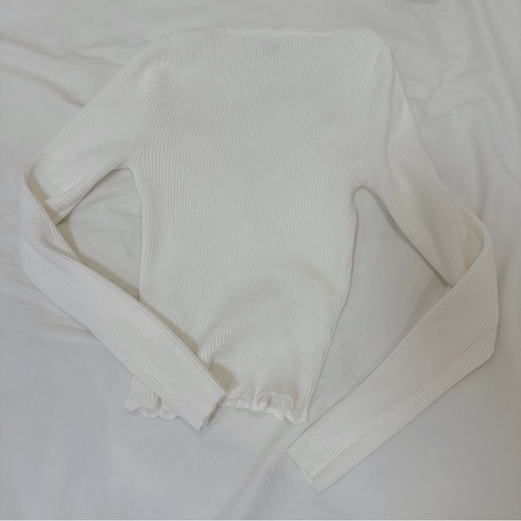 Aritzia soloist sweater - Picture 2 of 3
